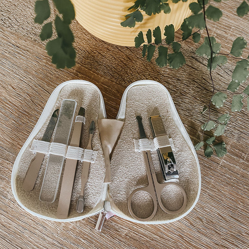 haakaa-pear-fect-manicure-kit image 2