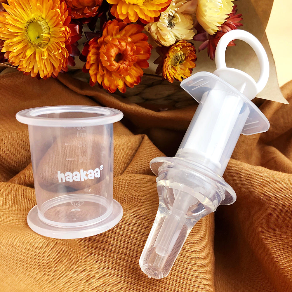 haakaa-seringue-d-alimentation-orale-avec-t-tine-et-gobelet-doseur image 5