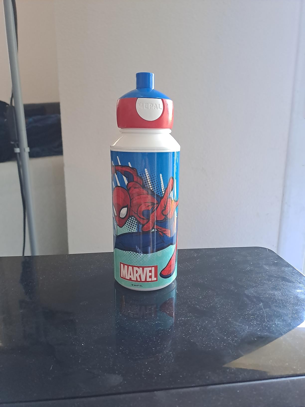 Bien, mais le bec se salit