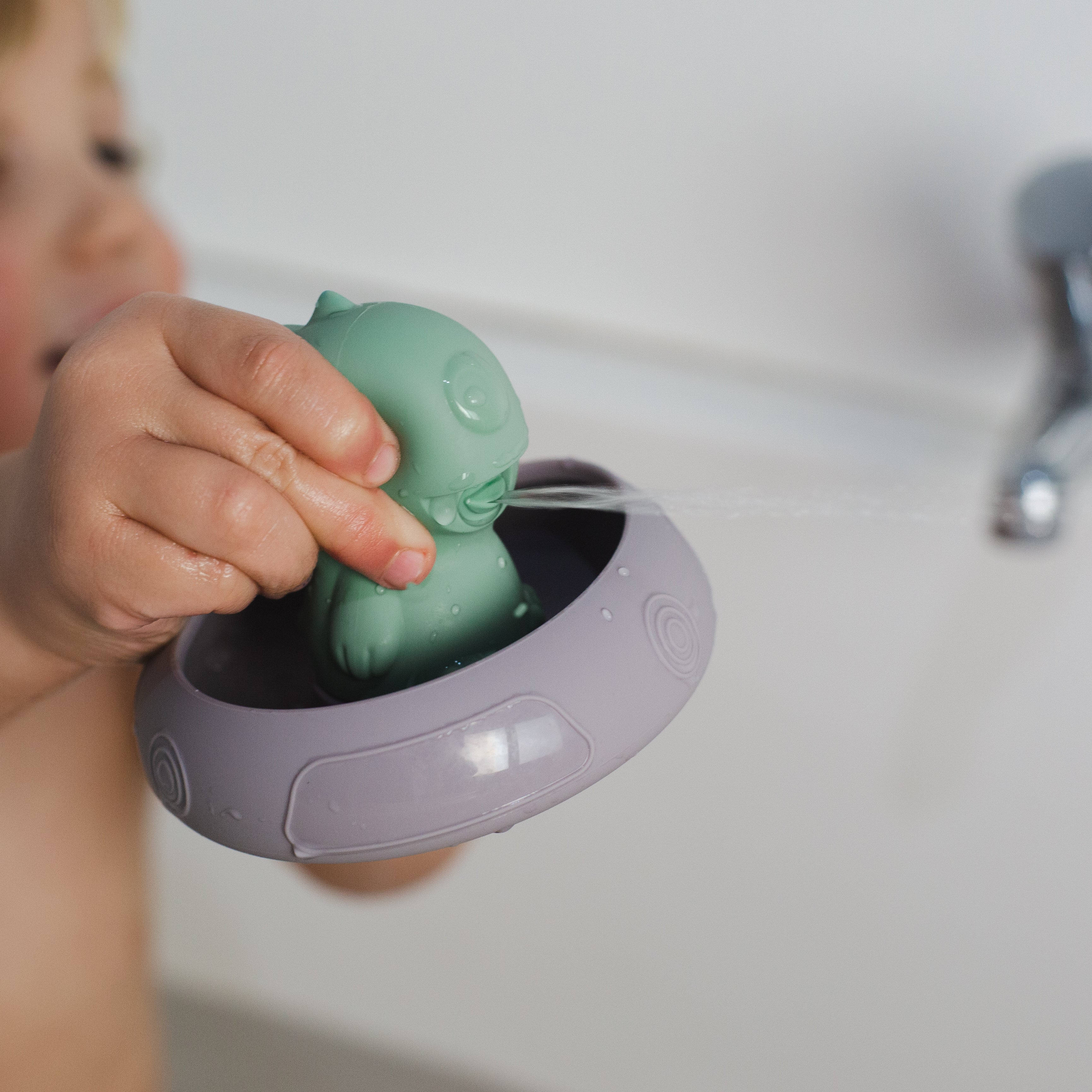 jouets-de-bain-silicone-alien-explorers-haakaa-5-pi-ces-vaisseau image 5