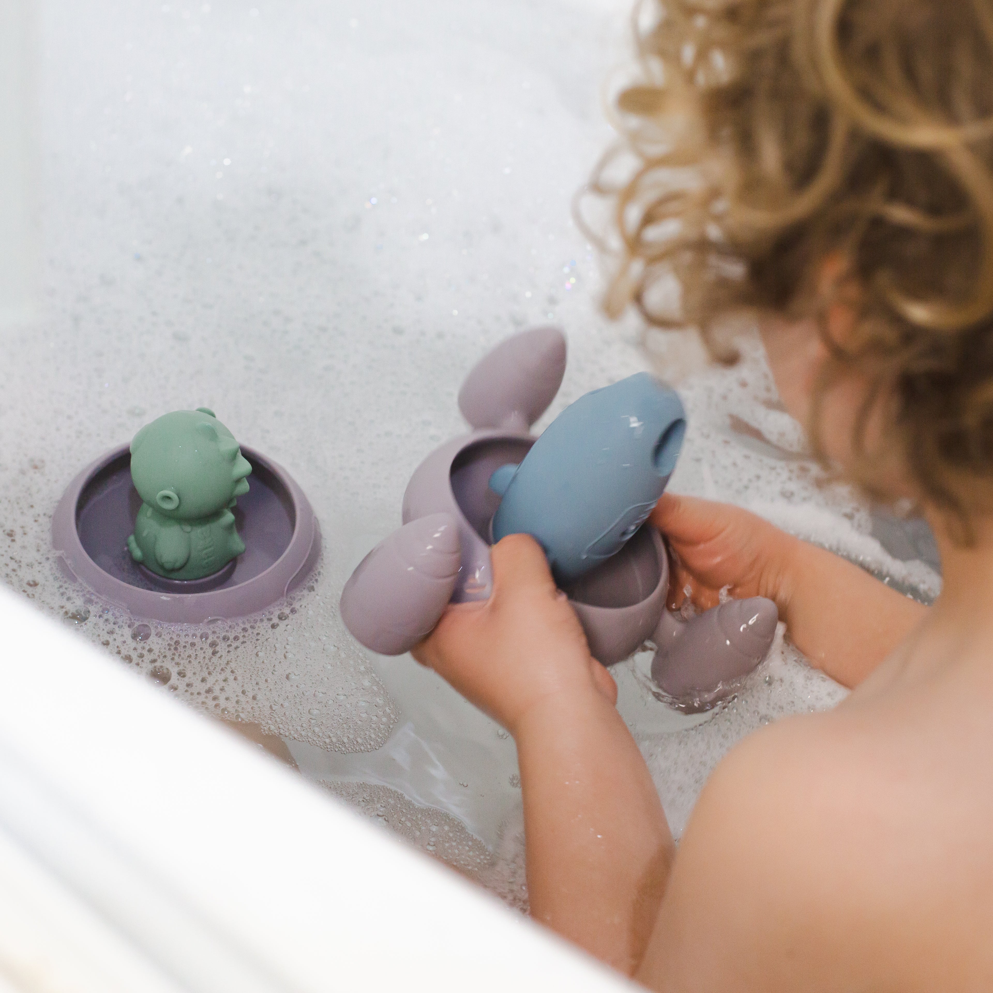 jouets-de-bain-silicone-alien-explorers-haakaa-5-pi-ces-vaisseau image 6