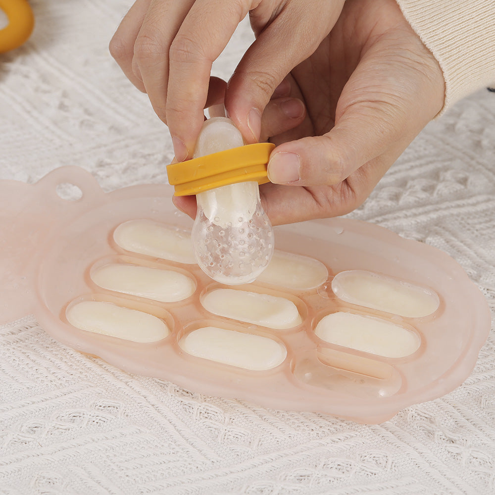 plateau-pur-e-en-silicone-ananas-haakaa-avec-fentes-pour-tiquettes image 2